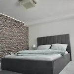Lejlighed M & E