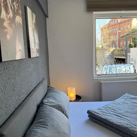 Apartament M & E