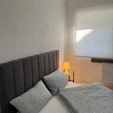 M&e Apartment *