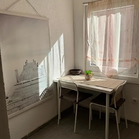 M&e Apartment