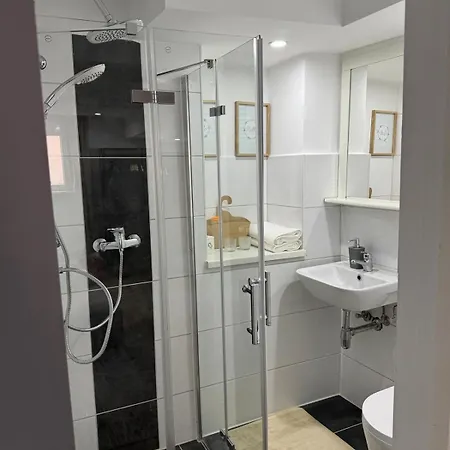 M&e Apartment